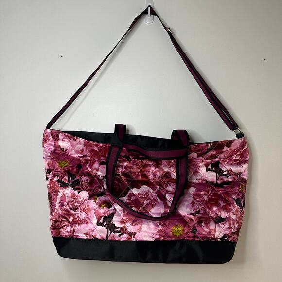 NWT Victoria's Secret Pink Floral Flower Quilted Nylon Weekender Tote Travel Bag - Picture 3 of 10